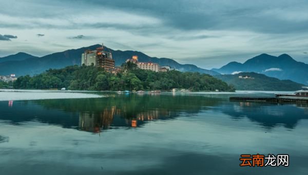 北回归线穿过我国的省区是 北回归线穿过我国的省区是自西向东简称