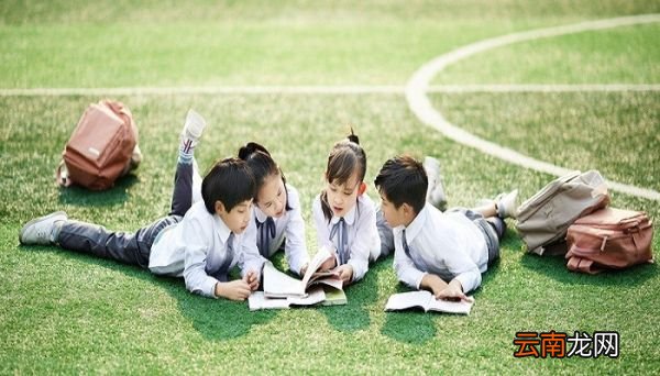 他这么说就更增长了表的神秘修改病句 用他这么说就更增长了表的神秘如何修改