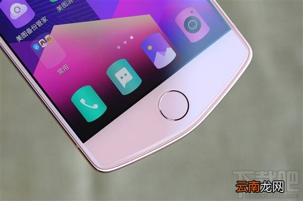 美图M8樱花粉怎么样？美图M8樱花粉色开箱图赏