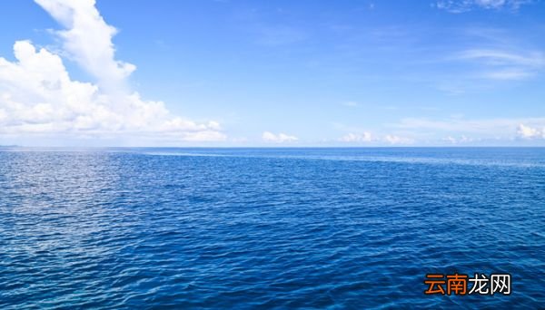 亚丁湾属于哪个国家 亚丁湾是哪个国家的