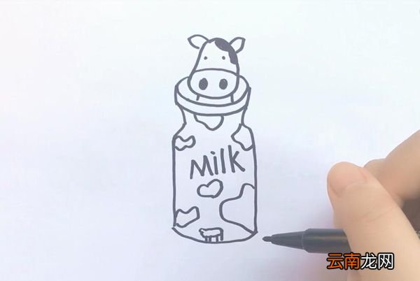 牛奶瓶简笔画