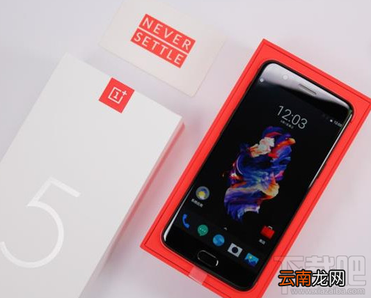 一加5和一加3t哪款好?有什么区别?