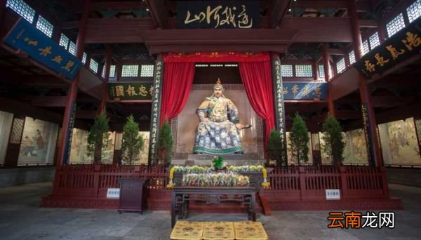 鲜衣怒马少年时 不负韶华行且知意思 鲜衣怒马少年时不负韶华行且知什么意思