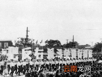 老右是什么意思？