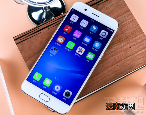 OPPO R11怎么连接电脑?