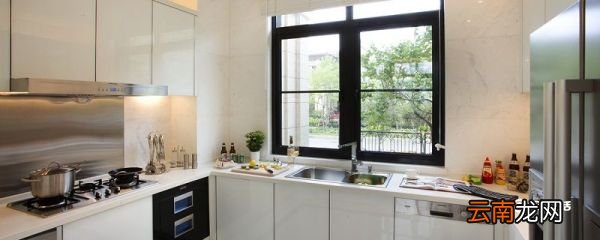厨房下水道没堵但水总溢出 厨房下水道没堵但水总溢出怎么办