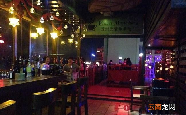 去酒吧夜店怎么玩穿什么怎么消费及注意事项