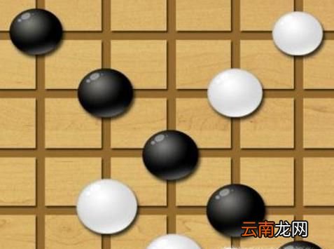 如何下五子棋？