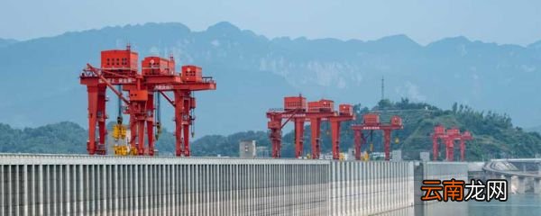 山峡大坝在长江的哪个部分 长江三峡大坝在哪里