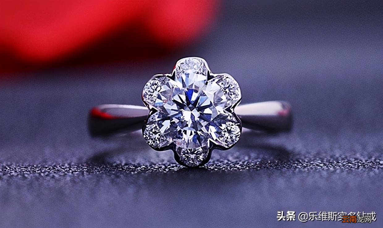 买合适钻戒需要注意哪些细节 买钻戒应该如何挑选