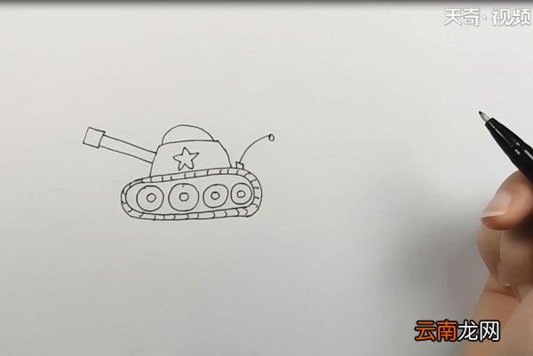 坦克简笔画