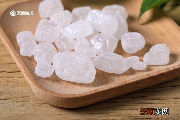 喝冰糖水有什么功效是什么 喝冰糖水有什么作用