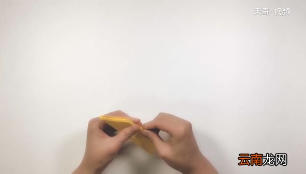 长方形纸折纸船叠法 折纸船的折法