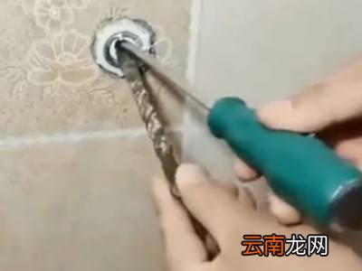内丝断了有什么工具取出来