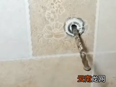 内丝断了有什么工具取出来