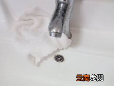 洗手盆发黄用什么方法清洗