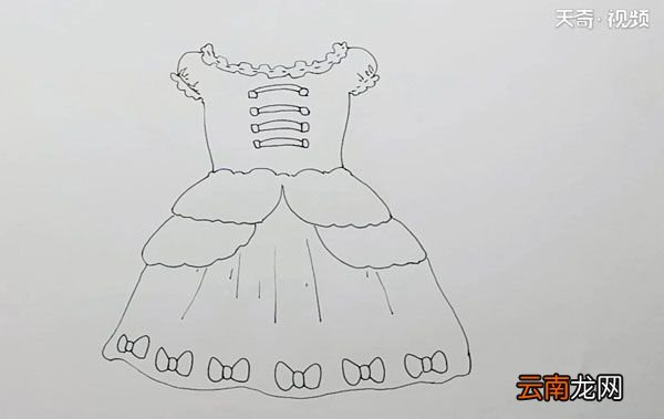芭比公主裙简笔画