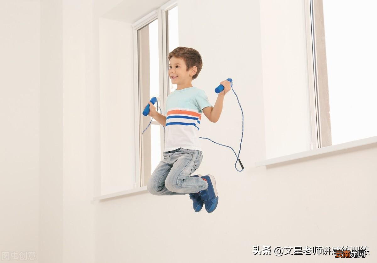 儿童初学跳绳的快速入门窍门 幼儿跳绳的正确方法与技巧