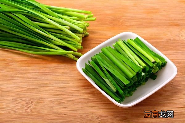 韭菜煮水的功效与作用韭菜煮水的禁忌人群