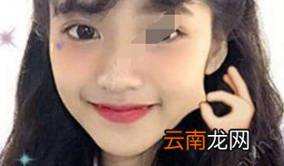 美图秀秀app中制作出捏脸效果图片具体操作方法