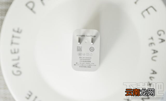 华为mate10国行版怎么样？华为mate10国行版配置体验介绍