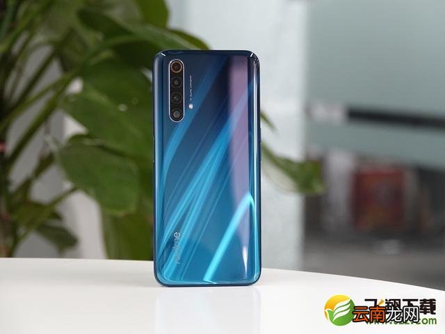 realme真我X50屏幕刷新率是多少 realme真我X50屏幕分辨率低吗