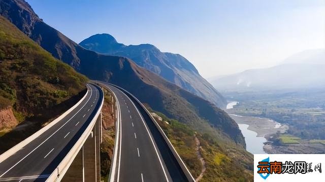 高速公路标志牌字母数字含义 公路标志是什么意思