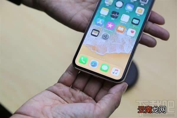iPhone X值得购买吗？iPhoneX国行首发上手介绍
