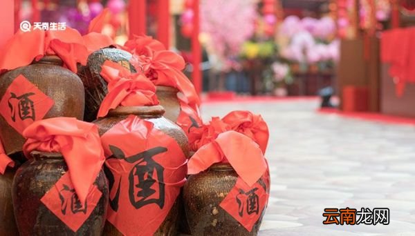 路上行人欲断魂的欲是什么意思 路上行人欲断魂的欲是指