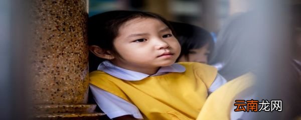 感慨生活不易心酸无奈的句子 感叹生活不容易经典句子