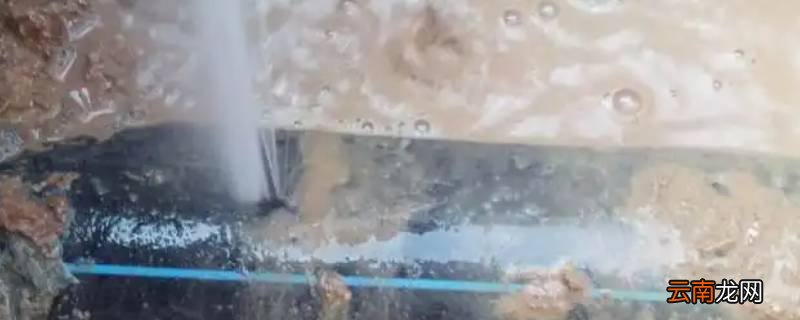 自来水管漏水用什么胶可以补