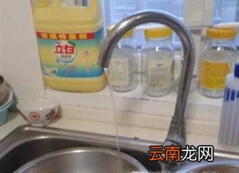 如何拆卸并清理水龙头