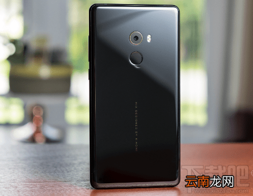 小米mix2斯塔克限量版有什么区别？小米mix2斯塔克限量版多少钱？