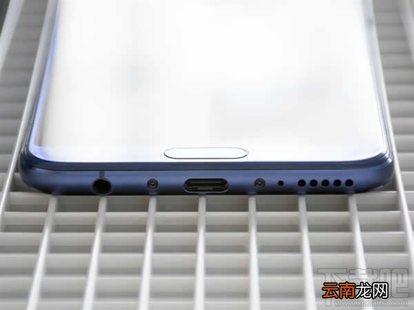 荣耀V10极光蓝怎么样？荣耀V10极光蓝图鉴