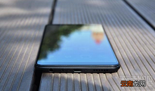 一加5t和vivo x20哪个好？一加5t和vivo x20区别对比