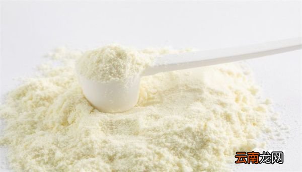 什么是全脂奶粉 什么是全脂奶粉有哪些