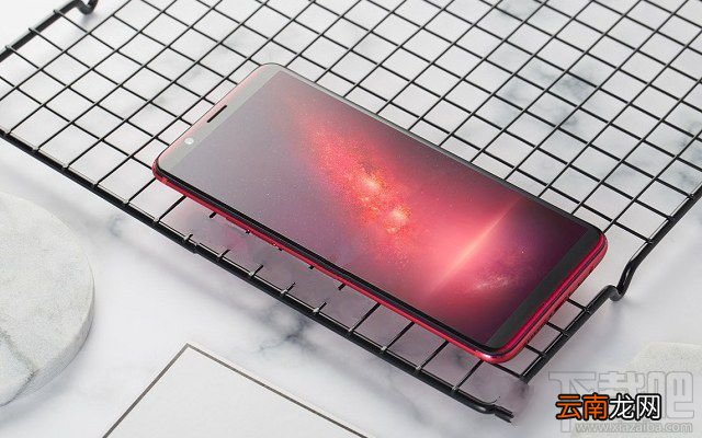 华为Nova2s和oppoR11s哪个好？oppoR11s和华为Nova2s对比