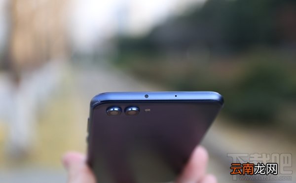 荣耀V10怎么样？荣耀V10手机评测
