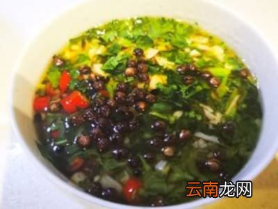 肉皮冻蘸料的家常做法步骤