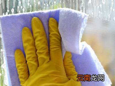 飘窗上有水珠怎么解决