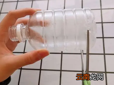 厕所堵了怎么疏通啊