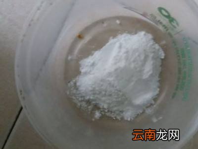 擦玻璃的水配制方法