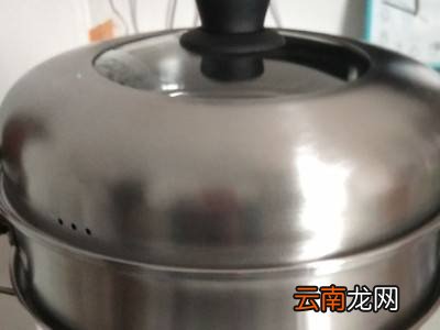 衣服被火烤黄了怎么消去