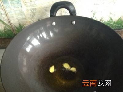 做带鱼要不要放蒜