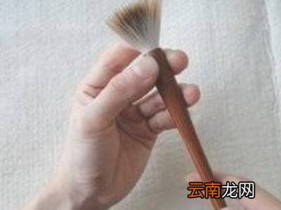 新毛笔第一次使用要怎样处理