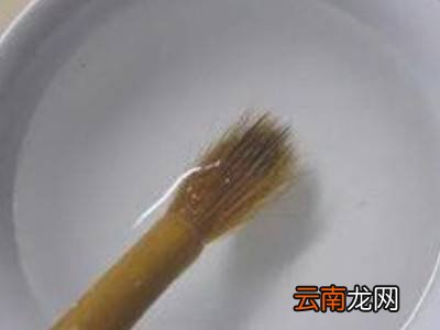 新毛笔第一次使用要怎样处理