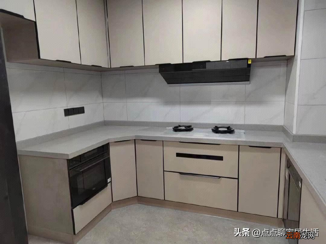 家里装修铝合金厨房橱柜优缺点 全铝橱柜把我害惨了