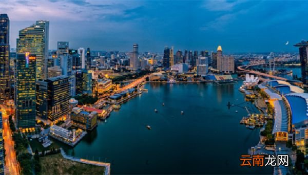 新加坡处于什么海峡 新加坡的经济支柱