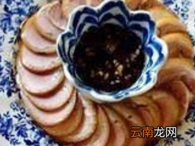保鲜膜压肘花的做法