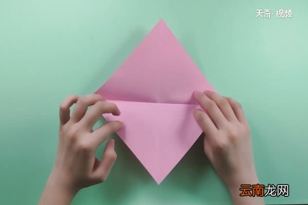 吸血鬼的折法 万圣节吸血鬼怎么折